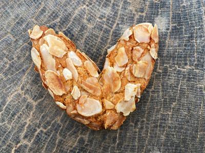 Produktfoto zu Mandelhörnchen vegan