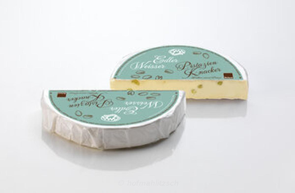 Produktfoto zu Edler Weißer Brie "Pistazien-Knacker"