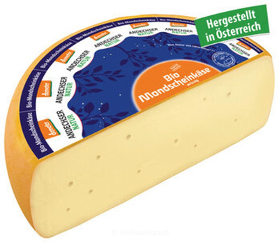 Produktfoto zu Andechser Mondscheinkäse - mit Rotkulturen gereifter Schnittkäse