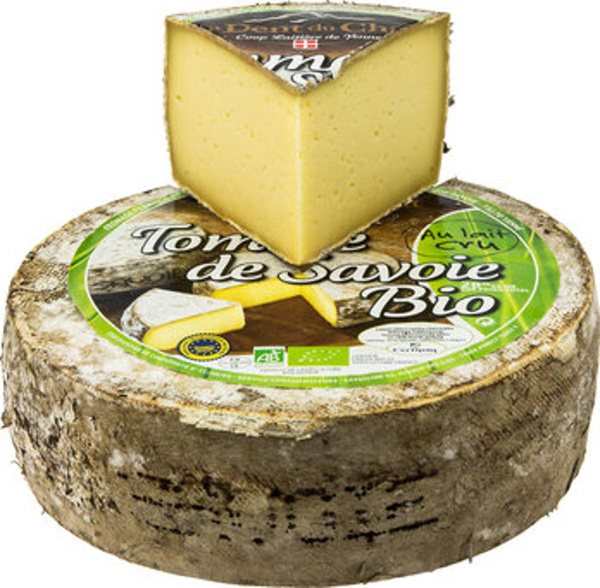 Produktfoto zu Tomme de Savoie - im Natursteinkeller gereifter, fruchtig und aromatisch schmeckender Käse