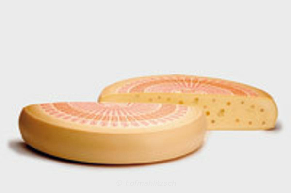 Produktfoto zu Heumilch Emmentaler - mild-nussig im Geschmack