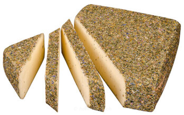 Produktfoto zu Allgäuer Gute-Laune-Käse - würzig cremiger Heumilchkäse mit Kräuternote