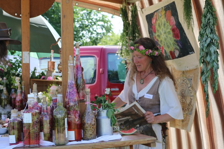 Bei den Handwerksständen schlug das Herz für Regionalität gleich noch etwas höher.