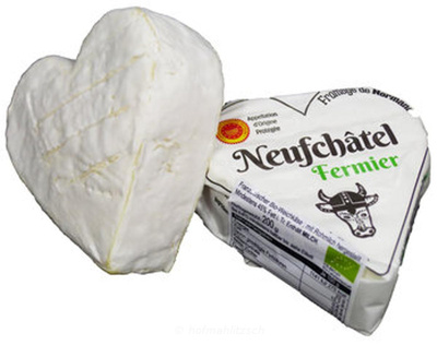Produktfoto zu Coeur de Neufchatel - ausgewogen aromatischer Rohmilchkäse mit Edelschimmel
