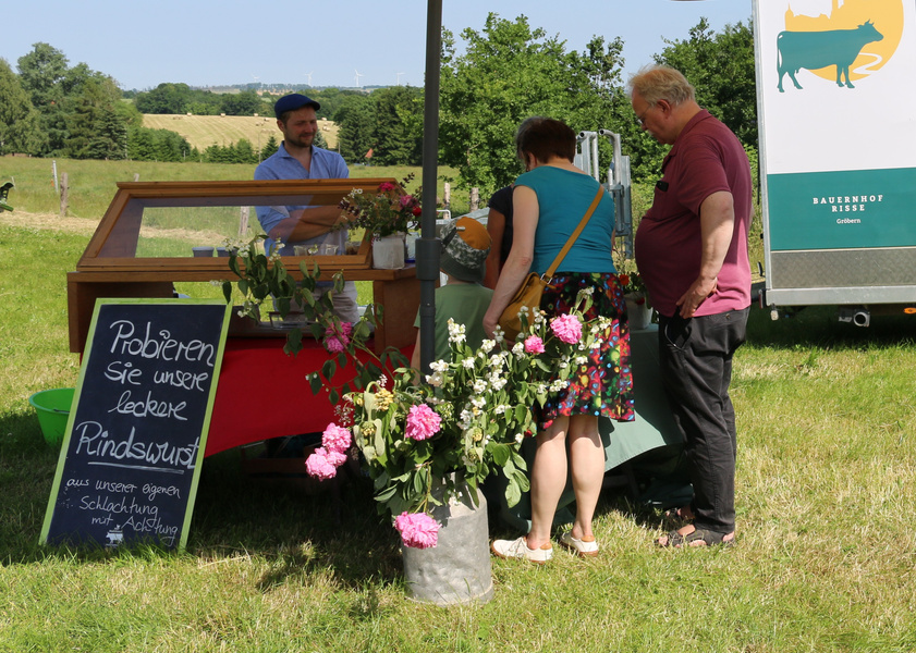 Unsere Mahlitzscher Rindswurst macht einfach Eindruck. Wer hier nicht probiert hat, ist selbst Schuld. ;-)