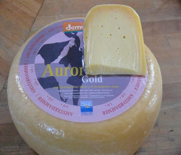 Produktfoto zu Amsterdamer - aromatisch-milder Goudageschmack, aufs Brot & zum Überbacken