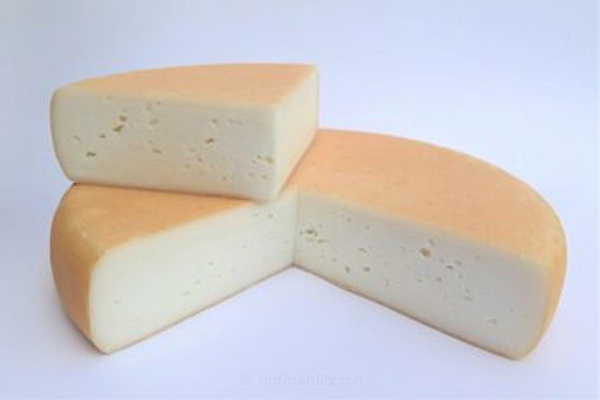Produktfoto zu Rotes Geißlein Ziegenkäse - cremig, harmonisch-würzig