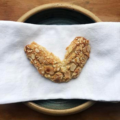 Produktfoto zu Mandelhörnchen vegan