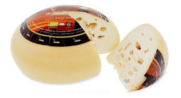Produktfoto zu Mèkkertaler Großlochkäse aus Ziegenmilch - angenehm delikat